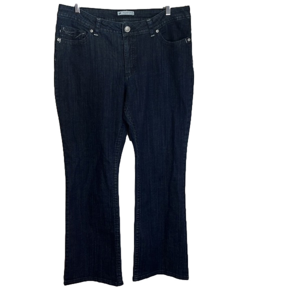 Lee slender secret, jeans, 18 short, beautiful accented pockets.